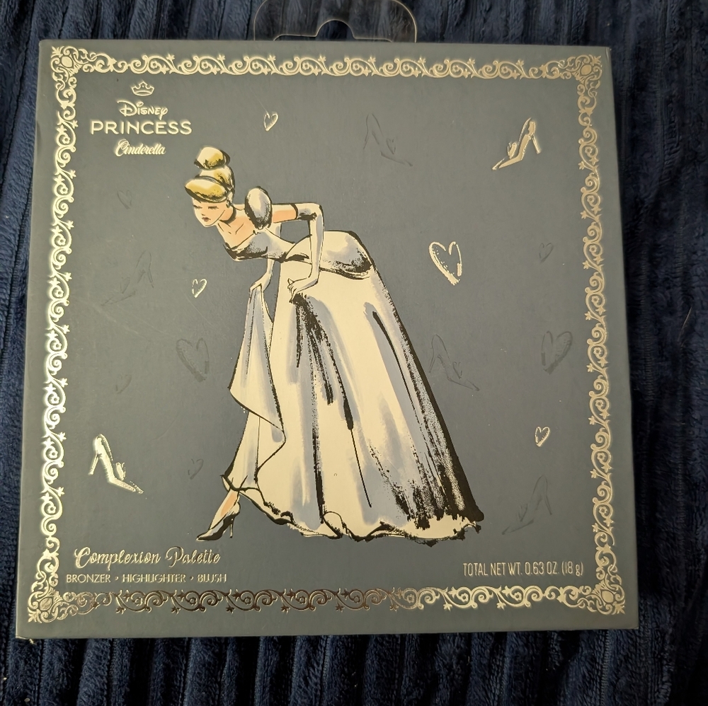 Disney Princess Cinderella Gray and Gold Palette